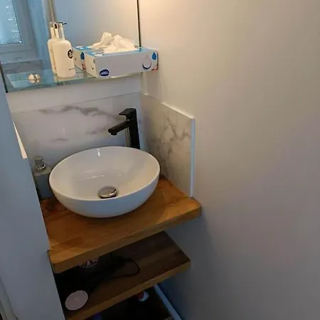 Agreable - Wifi Apartment